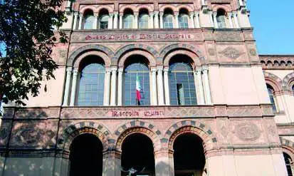 Con la nuova legge scuole vietate ai pedofili