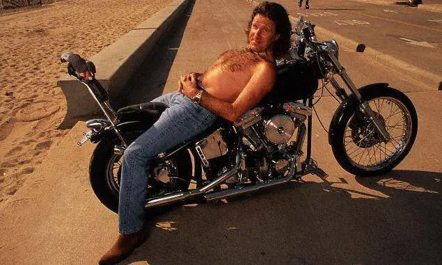 Tronchetti Provera: «In tre anni due  miliardi per la banda larga»