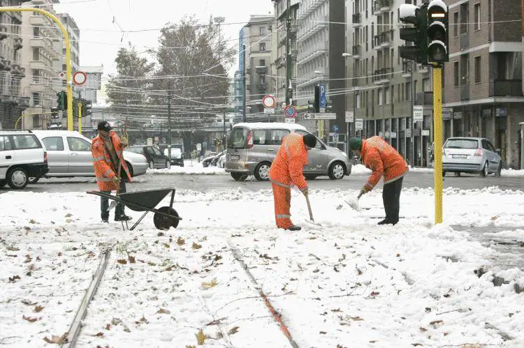 La Moratti sgrida la vecchia giunta: «Agirò subito su sicurezza e casa»