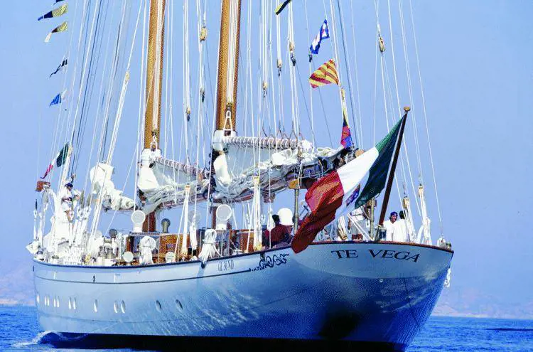 I manifesti strappati nellarte di Rotella