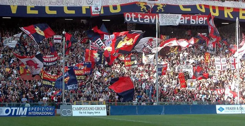 «Giù le mani dal Genoa e dai tifosi»