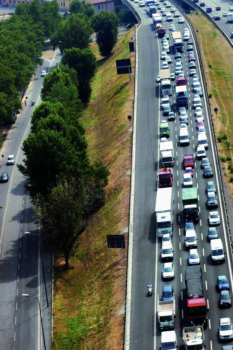 Autorizzò il porto darmi, medico patteggia
