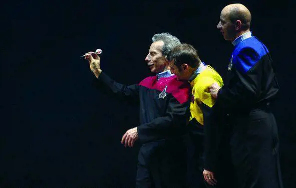 La terra raccontata agli alieni da Aldo Giovanni e Giacomo