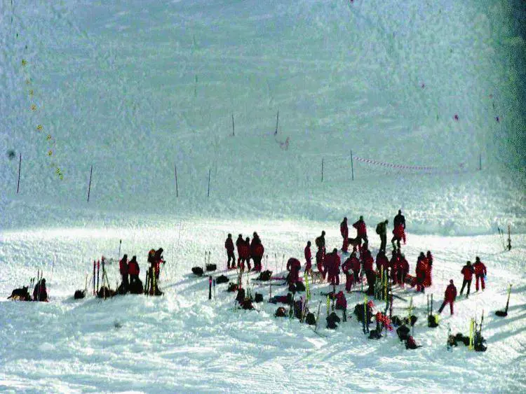 S. Lorenzo, corteo di Action contro lo sfratto a un anziano