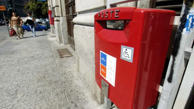 Cassette postali più basse per favorire chi è disabile