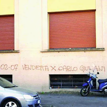 Quel poliziotto «ucciso» dal G8