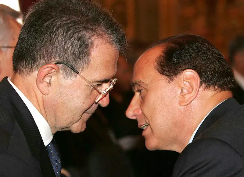 Berlusconi: "Le liberalizzazioni 
di Prodi una vera presa in giro"