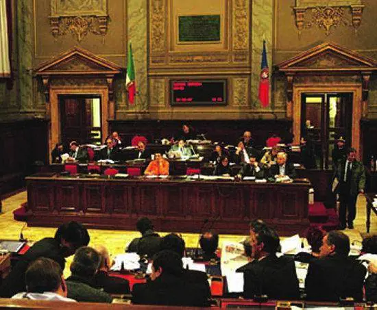 Bilancio: silenzio assenso di Fi