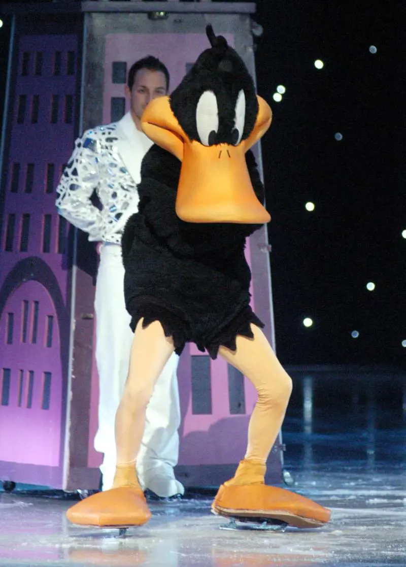 E sul ghiaccio pattinano i cartoni animati