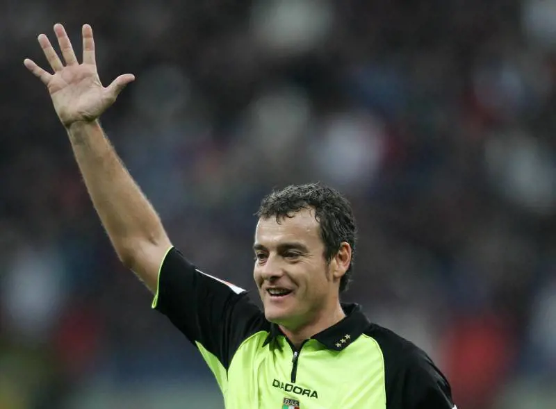 «Espulso» l’arbitro indagato  Genoa-Bologna a Trefoloni