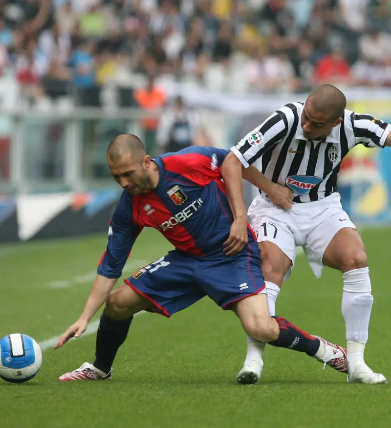 Genoa sconfitto dalla Juve Ora c’è la corsa col Napoli