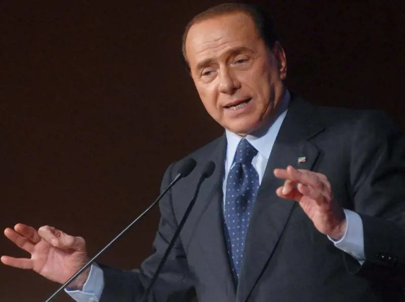 Ecco la legge che ferma Berlusconi