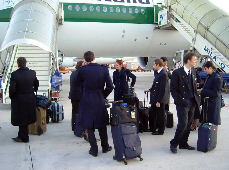 La minaccia di hostess 
e steward: "Collasso 
operativo per Alitalia"