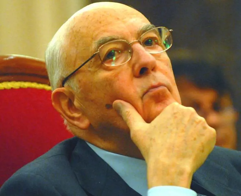 Lite Bertinotti-Prodi sui decreti 
Napolitano: "Bisogna garantire 
la funzionalità delle Camere"