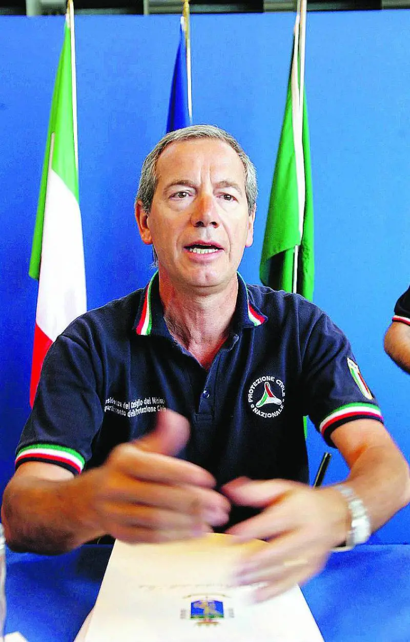 Rifiuti, Palazzo Chigi si piega al popolo del No