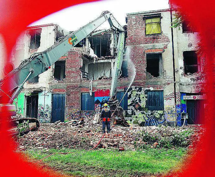 Bertinotti dai comitati dellIsola: «Progettare ascoltando la gente»