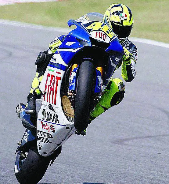 Alle cinque della sera Valentino si scatena