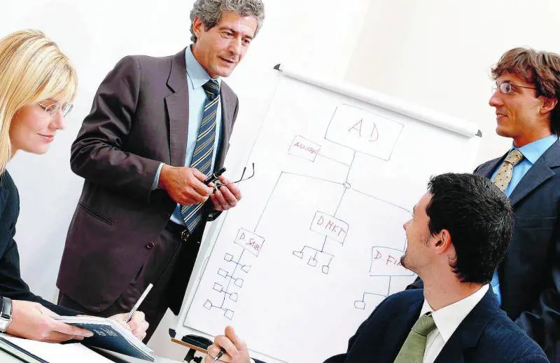 Lavoro, la rivincita dei cinquantenni da rottamati a generazione del futuro