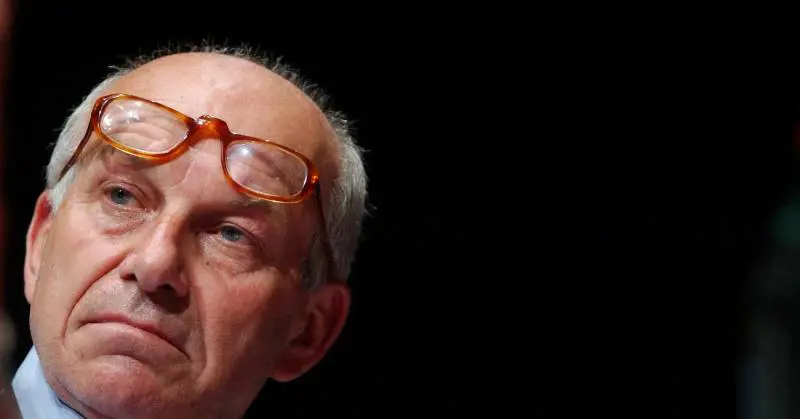 Bertinotti agita la crisi: "Gli operai non si toccano"