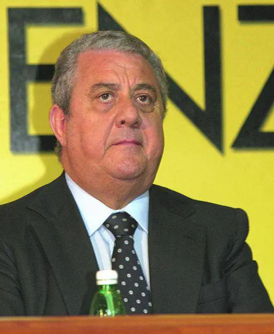 «Bloccati i corsi degli operatori sanitari»