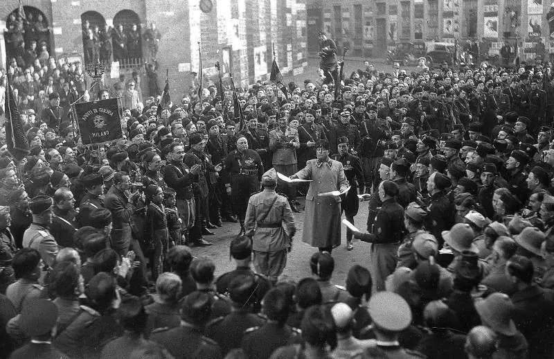 La vecchia tentazione dellANTIPOLITICA