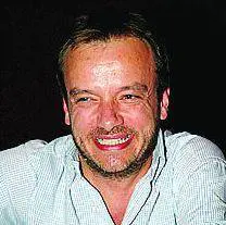 Canzoni e gag in agrodolce: ecco il mondo di Gianluca Guidi
