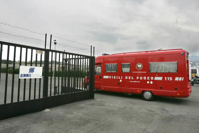 Roma, esplode ditta d'armi 
Un morto e 13 feriti gravi