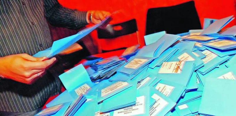 Prodi si sente al capolinea e fa lo sgambetto a Veltroni