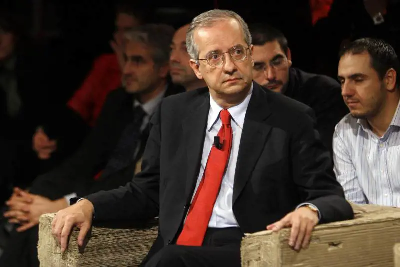 Crozza lo imita, Veltroni s’infuria