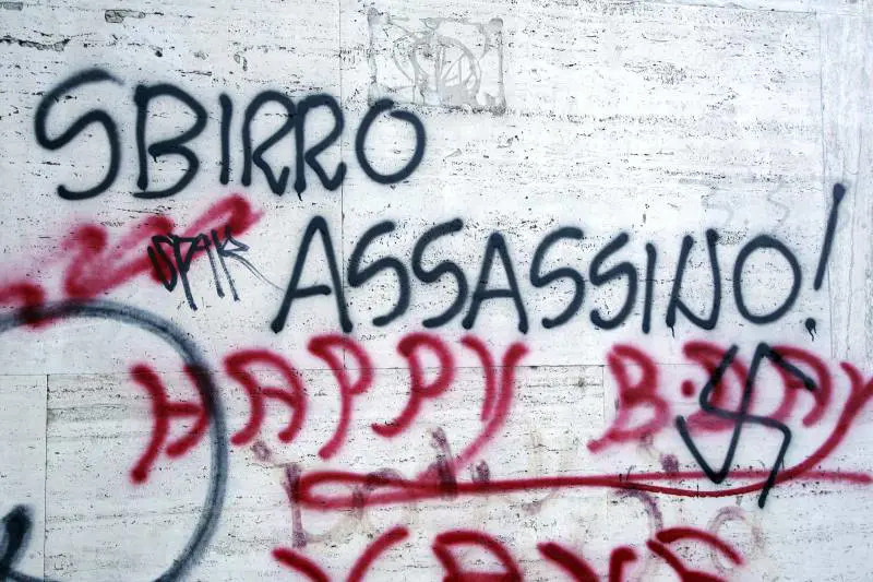 "I piani dei violenti da stadio". Roma, ecco il dossier segreto