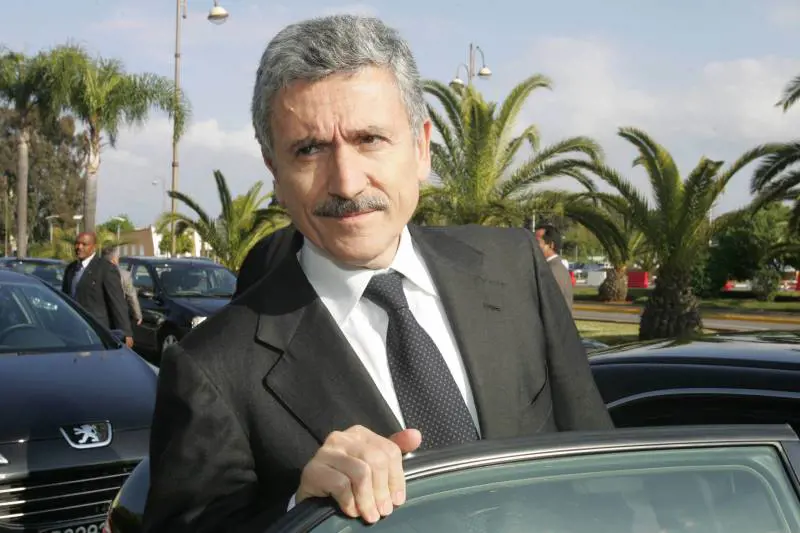 D'Alema, 31 auto blu alla Farnesina