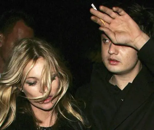La vendetta dell’ex: in vendita  i video piccanti coi segreti di Kate Moss