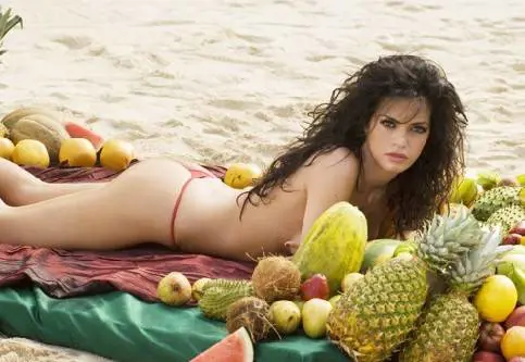 Pieraccioni: "Guai a sposare una donna troppo sexy: ti tocca perdonarla"