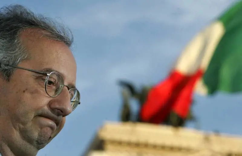 Veltroni: "Riforme in un anno"