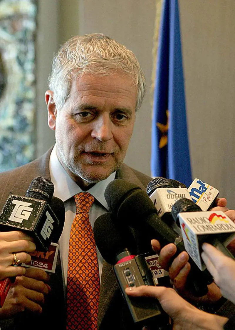 La Regione Lombardia vara le regole per cedere gli slot aerei