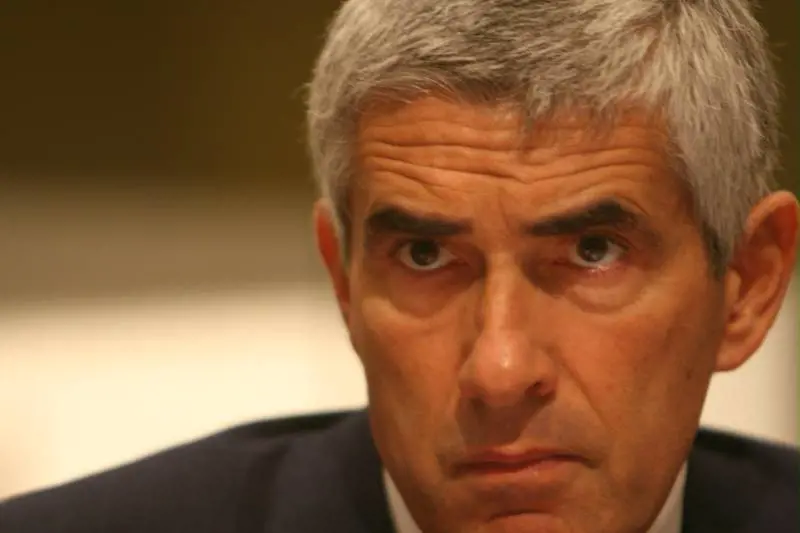 La Rosa bianca punge Casini: 
"Non ha coraggio, va con il Pdl"