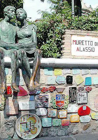 Innamorati tra musei, libri e poesie