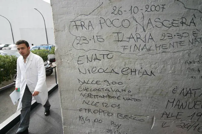 Aborto, sbagliato il blitz in corsia