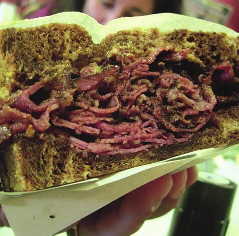 Pausa-pranzo, dove farla «strana»