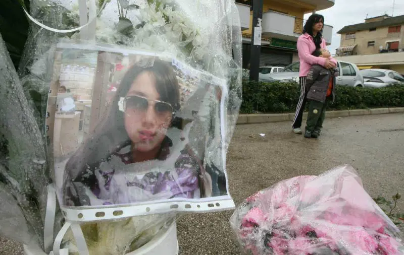 Uccisa da un'auto pirata: fermata una donna