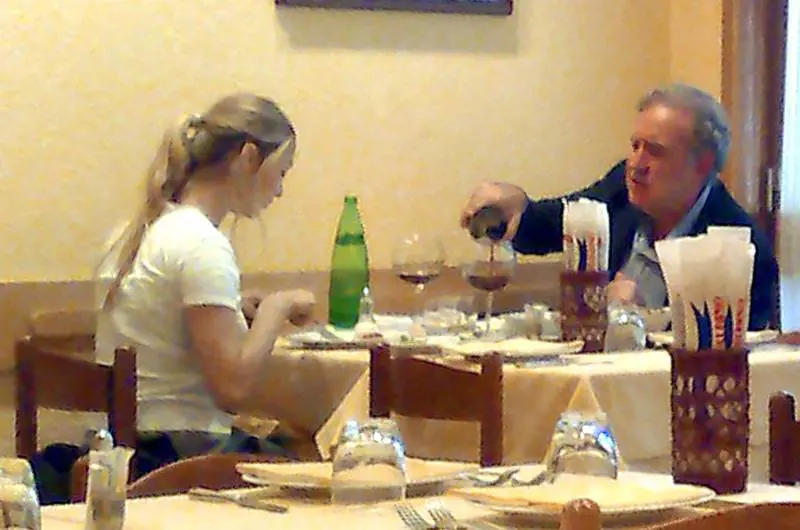 Santoro e la Borromeo: 
è giallo sulla love story