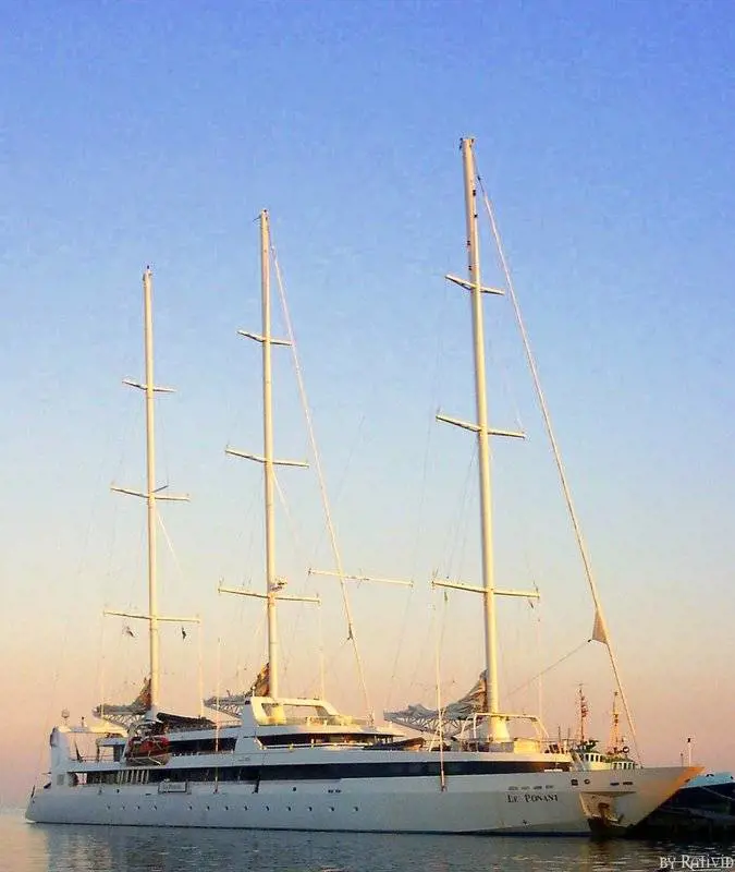 Somalia, i pirati 
sequestrano 
uno yacht francese