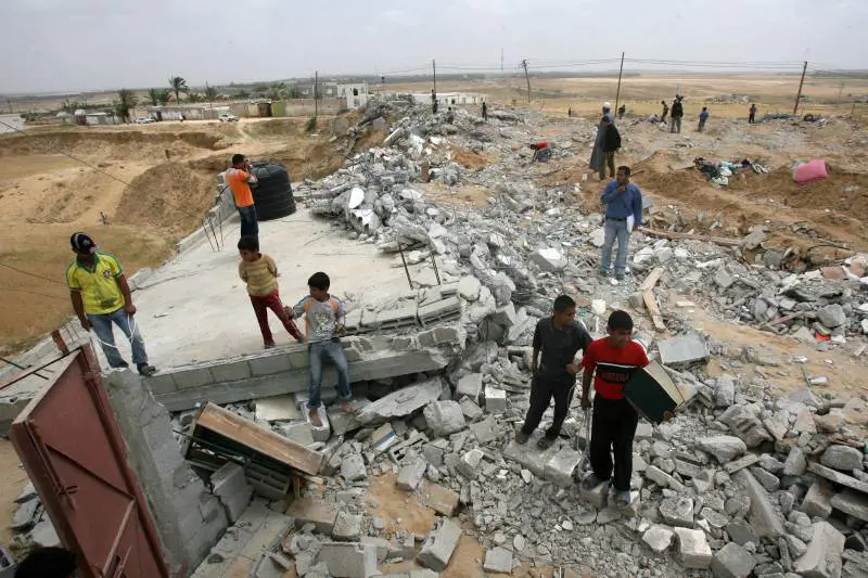 Scontri nella Striscia di Gaza: almeno 16 morti