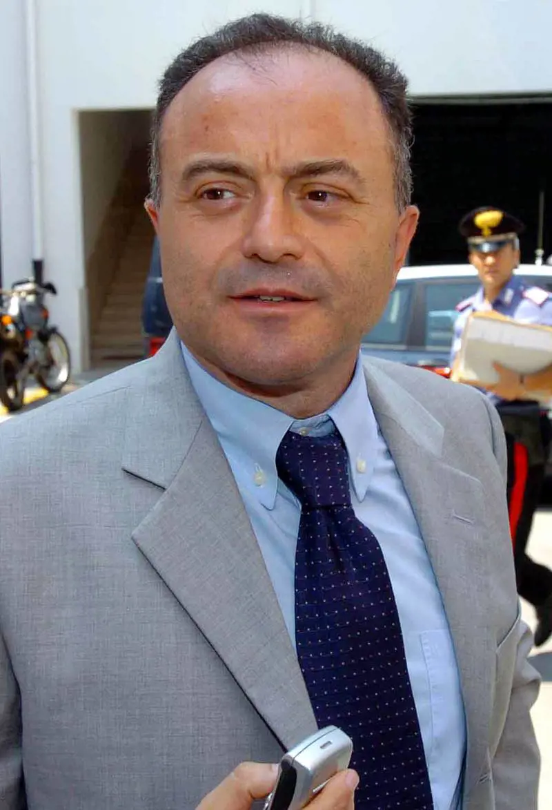 Calabria, il pm spiato svela il Corvo e la Talpa