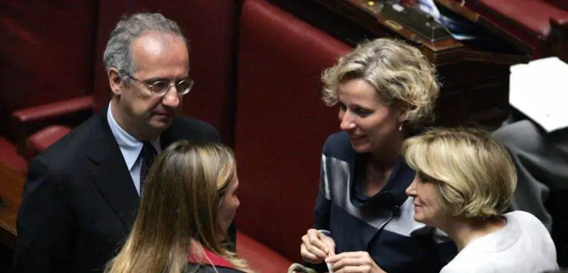 Il primo giorno di scuola di deputati e senatori liguri