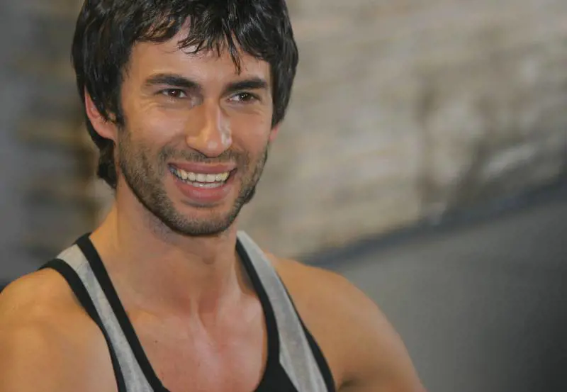 Roma, aggredito il ballerino Kledi