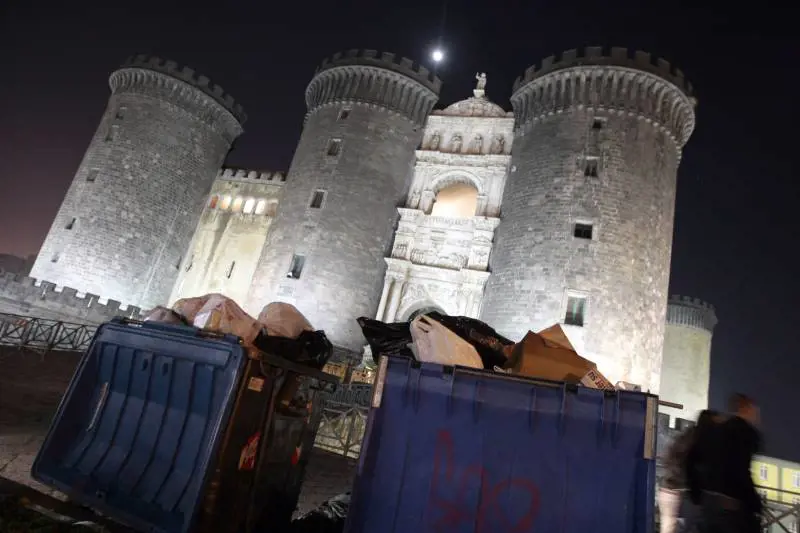 Rifiuti, governo ancora sotto alla Camera