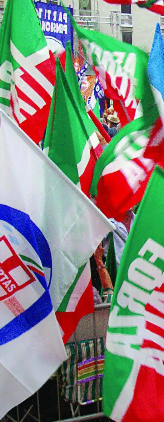 Tutte le volte che la «Casa» sè fatta del male in Municipio