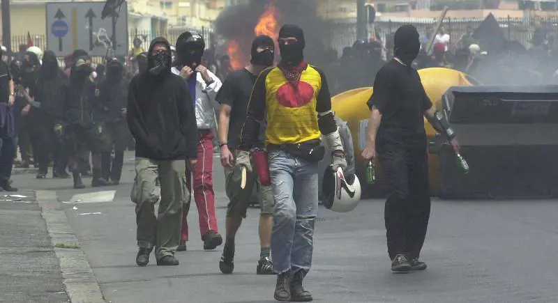 G8, forze dellordine  a protezione di capi di stato e città