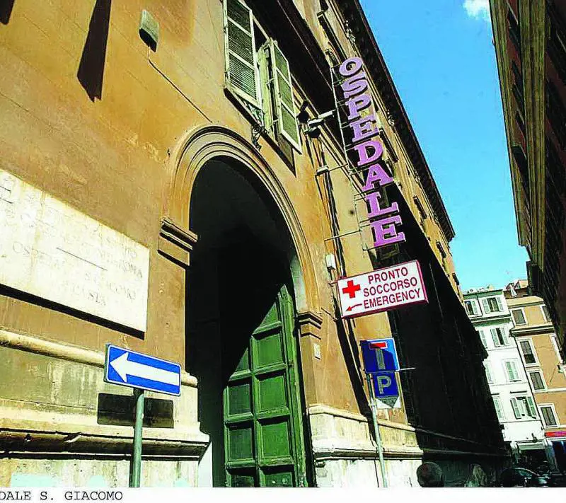 Taglio di posti-letto: «Vietato ammalarsi nel centro di Roma»